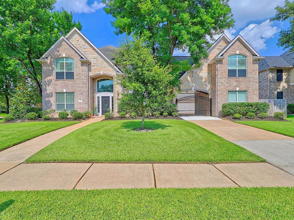 1st image of 13726 Magnolia Manor Dr