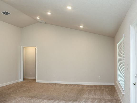 5th image of 16876 SW 20th Court Rd