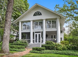 457 Grove St, Glencoe, IL 60022