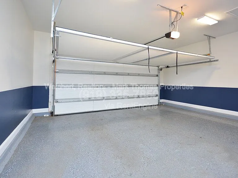 3 Moonbeam Ct — Photo 17