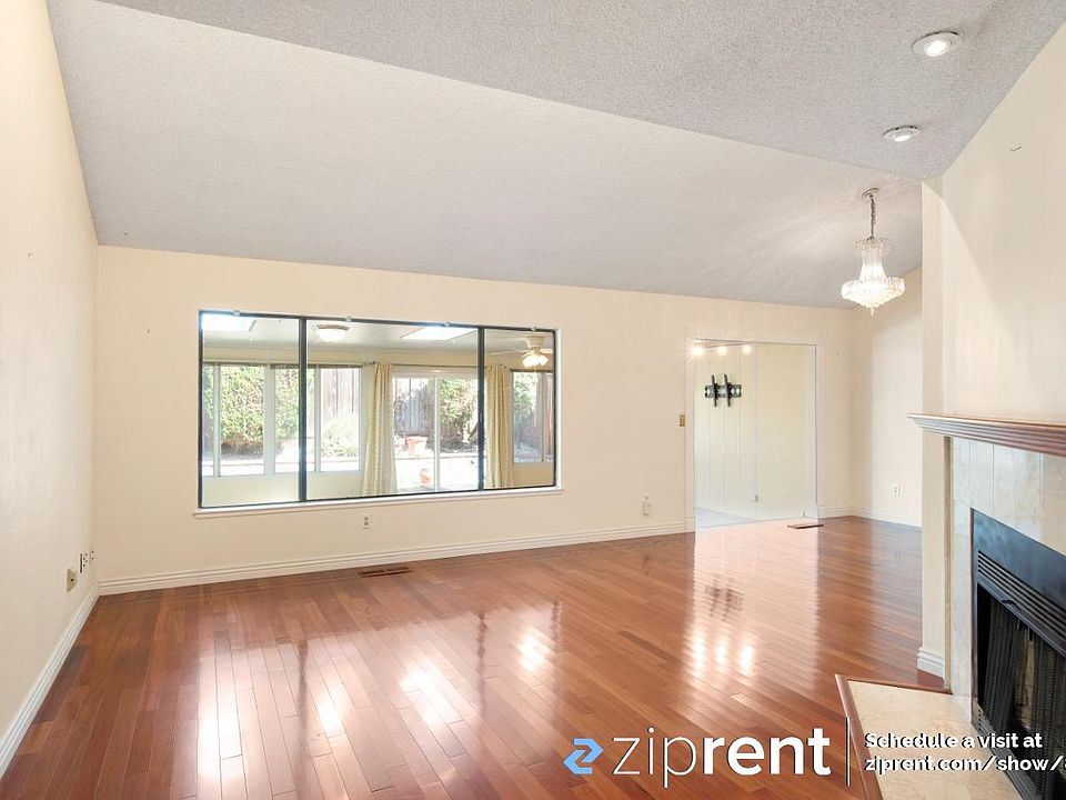 1st image of 952 Big Bear Ct