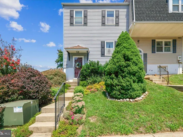 74 Oxford Ct, Walkersville, MD 21793