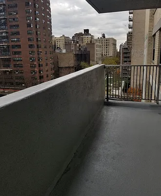 Rented by Keller Williams NYC | media 8