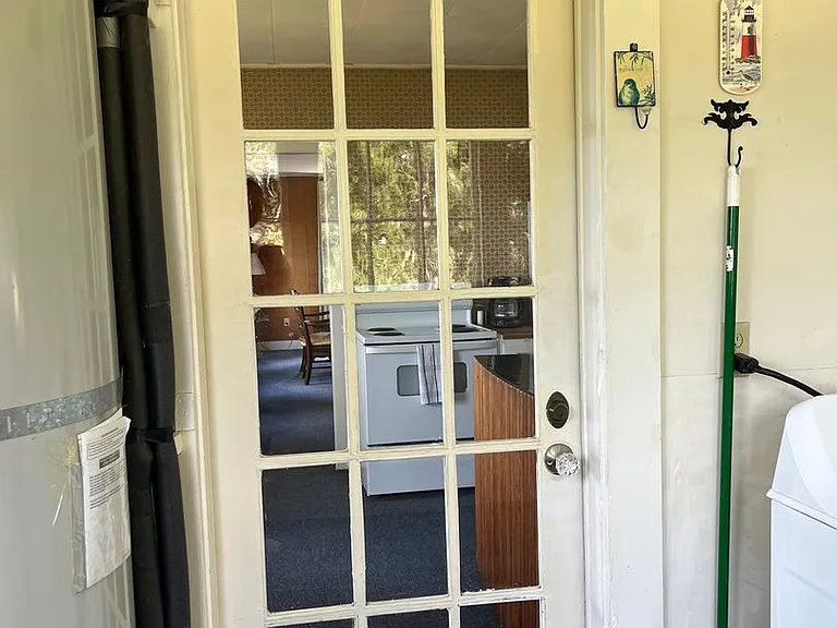 7620 Andrews Beach Rd NE — Photo 14