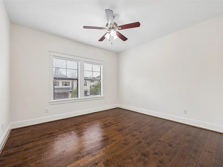 7808 Janak Dr — Photo 10