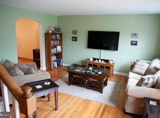 230 Medwick Garth E, Baltimore, MD 21228