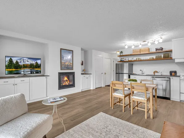 1565 NW Wall St Unit 317-318, Bend, OR 97703