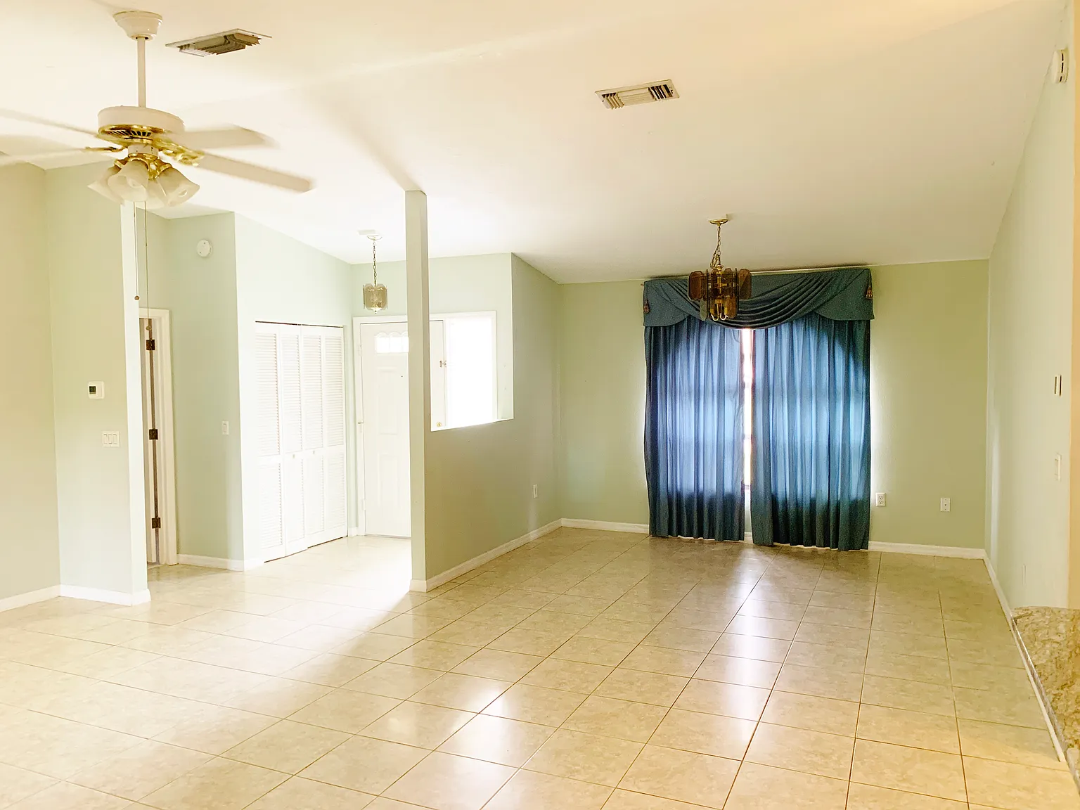3 bed, 1765 sqft, $2,900 — Photo 4