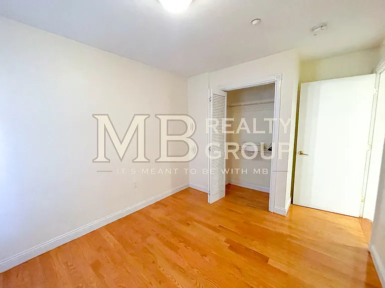 90 Westland Ave #304 — Photo 11