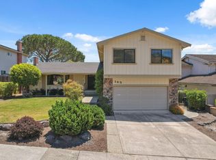 165 Leslie Dr, San Carlos, CA 94070