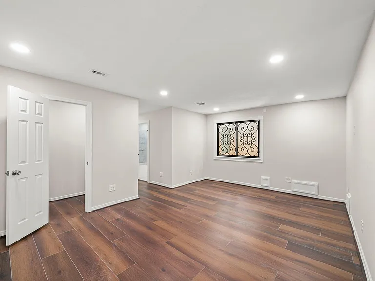 4023 Breakwood Dr — Photo 28