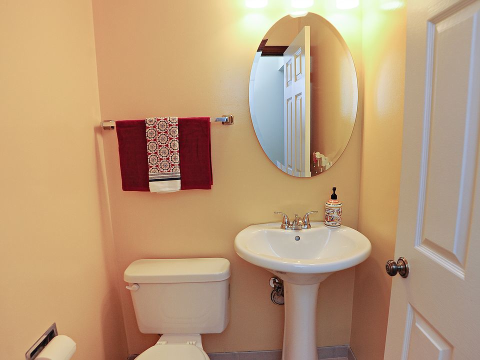 1st image of 2647 College Hill Cir #212