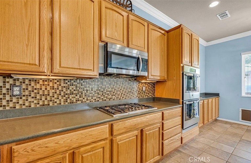 1685 Rose Ave Beaumont CA Zillow