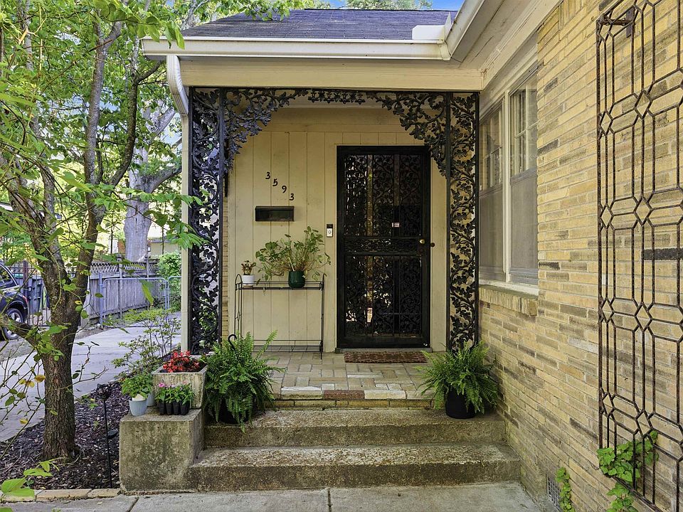 1st image of 3593 Southwood Ave