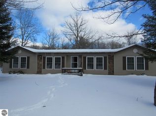11283 S Townline Rd, Roscommon, MI 48653