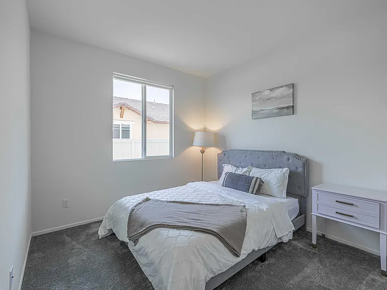 44149 Buckeye Ct — Photo 14