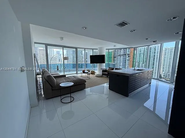 200 Biscayne Boulevard Way #3102 — Photo 9