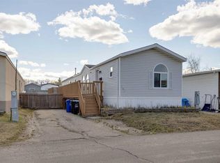 252 N Grandview Cres, Wood Buffalo, AB T9H4X8