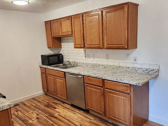 2nd image of 378 N Cleveland Ave #2