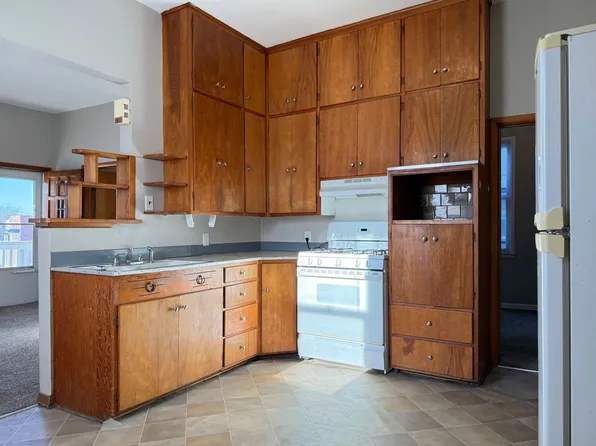 7 Grace St, Council Bluffs, IA 51503