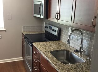 3 Duncroft Pl APT TB, Nottingham, MD 21236