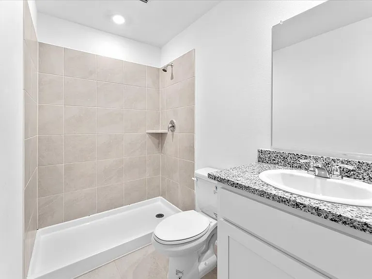 211 Herman Ln — Photo 30