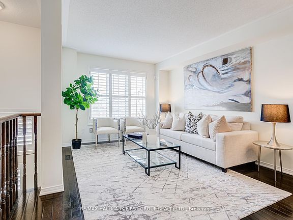 3rd image of 31 Reevesmere Ln