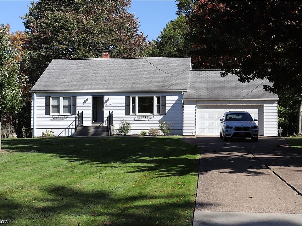 1st image of 6705 Oakwood Dr