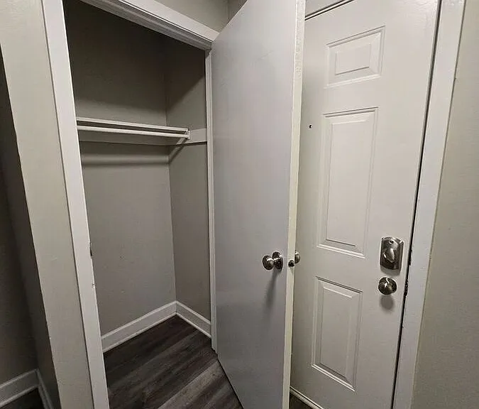5608 Longbow Ln — Photo 2