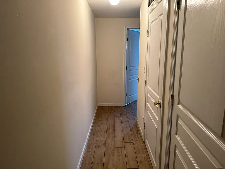 643 Tompkins Ave #1 — Photo 18
