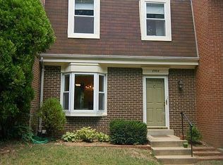 8964 Astongale Ct, Springfield, VA 22152