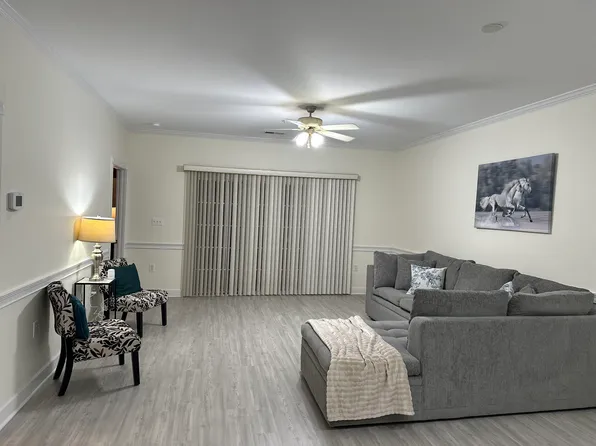 9047 Meadow Vista Rd, Charlotte, NC