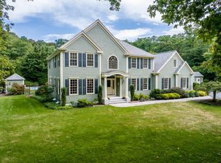 5 Pine Street, Sandwich, MA 02563