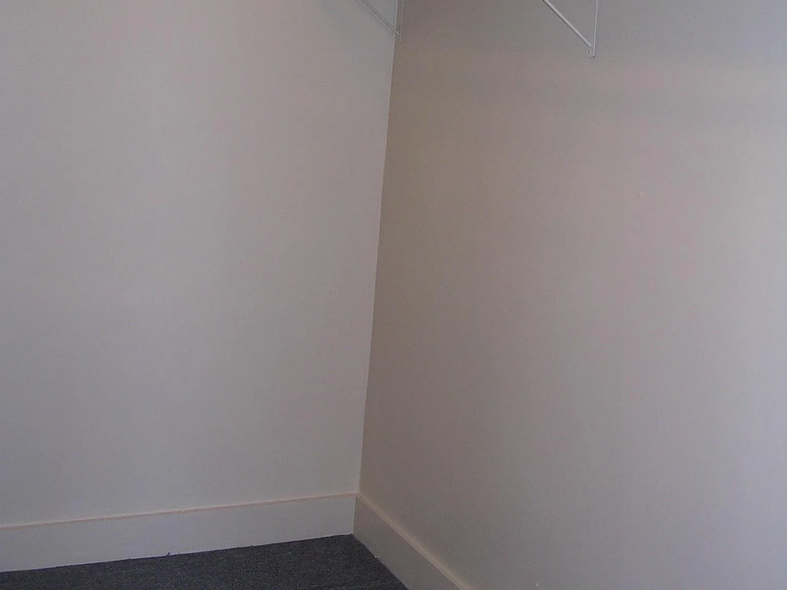 2 bed, 850 sqft, $995 — Photo 2