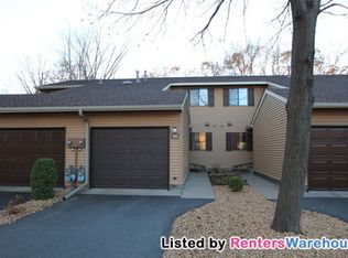 104 South Dr, Circle Pines, MN 55014