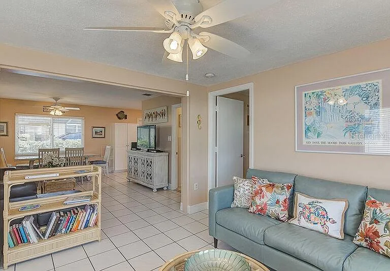 6020 Midnight Pass Rd #1 — Photo 12
