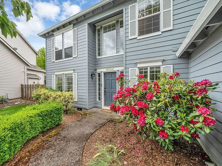 16742 NW Dublin Ct — Photo 38