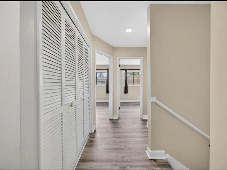4549 Melody Dr — Photo 15