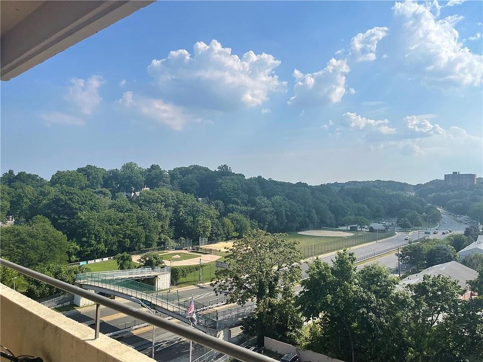 1st image of 1523 Central park Avenue #9 D