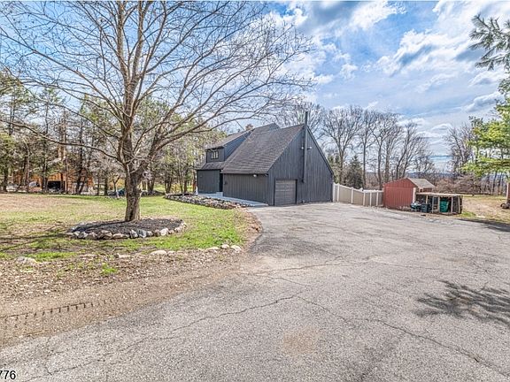 3rd image of 79 Clark Rd