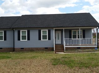 126 Riders Ridge Ln, Willow Spring, NC 27592