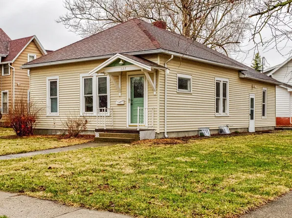 127 Cedar St, Boone, IA 50036
