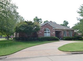 5514 E 101st Pl S, Tulsa, OK 74137