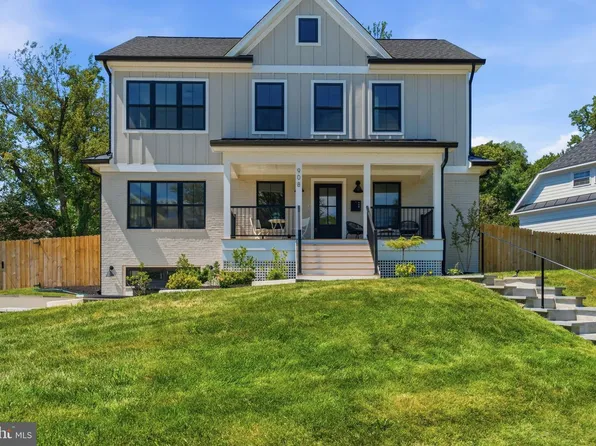 908 W Taylor Run Pkwy, Alexandria, VA 22302