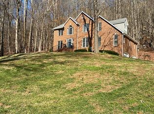 1736 N Plantation Dr, Cookeville, TN 38506