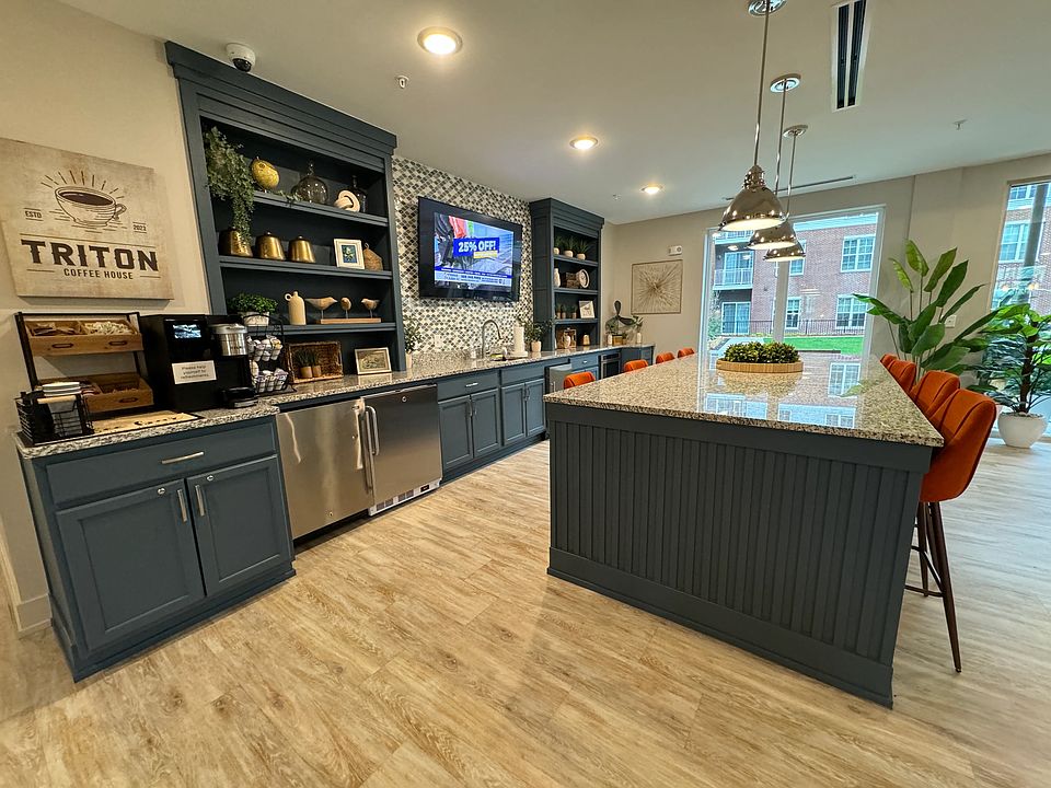 Welcome to Triton Glen | Luxury living near Glen Allen