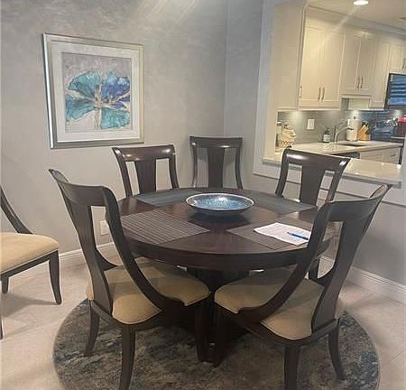 3rd image of 1721 NW 20th Ave APT 101