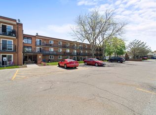 Timmins Apts, Chatham Kent, ON N7L 4L1