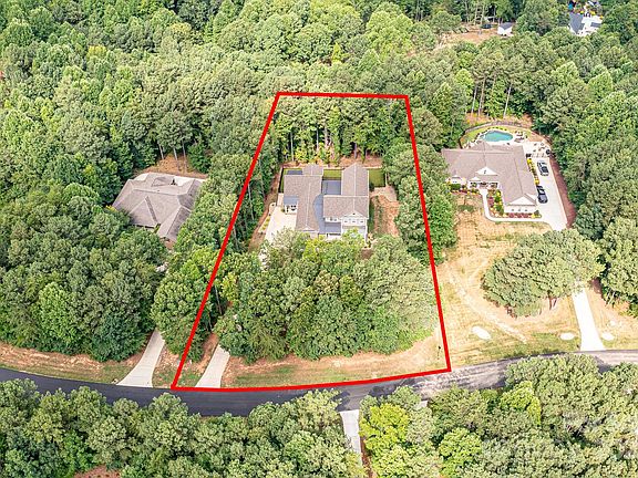 3rd image of 6619 Harbor Oaks Dr