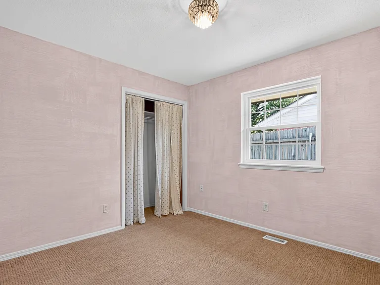 3304 Jim Robison Dr — Photo 19